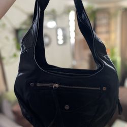 Vera Wang Leather Purse