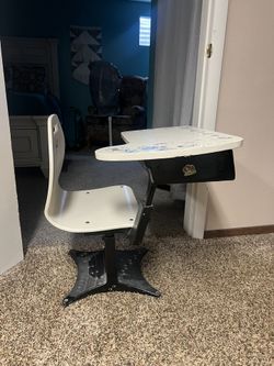 Child’s Desk