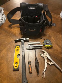 Tool belt with tools