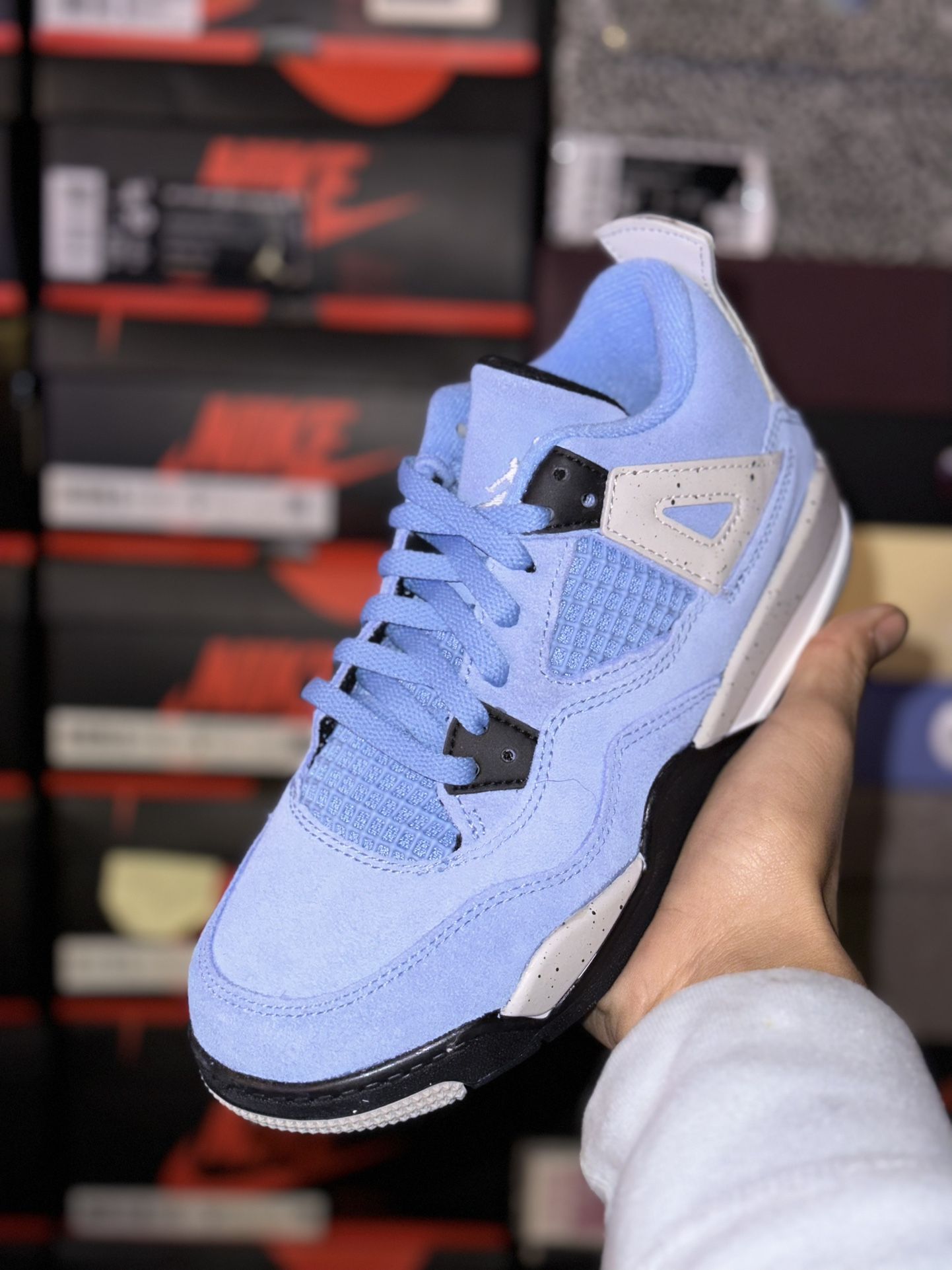 air Jordan 4 “university blue” PS