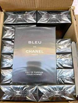 Bleu de Chanel Eau de Parfum Pour Homme
