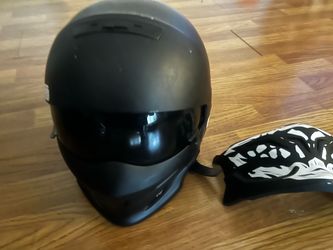 Motorcycle helmet