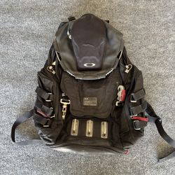 Oakley Kitchen Sink Backpack