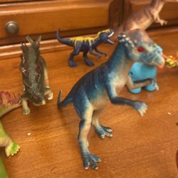 Another Vintage Dinosaur Lot Total Of Seven Smaller Dinosaur