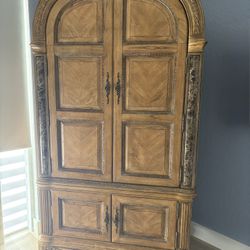 Armoire