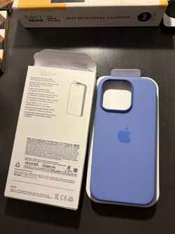iPhone 16 Pro Silicone Case (Periwinkle)