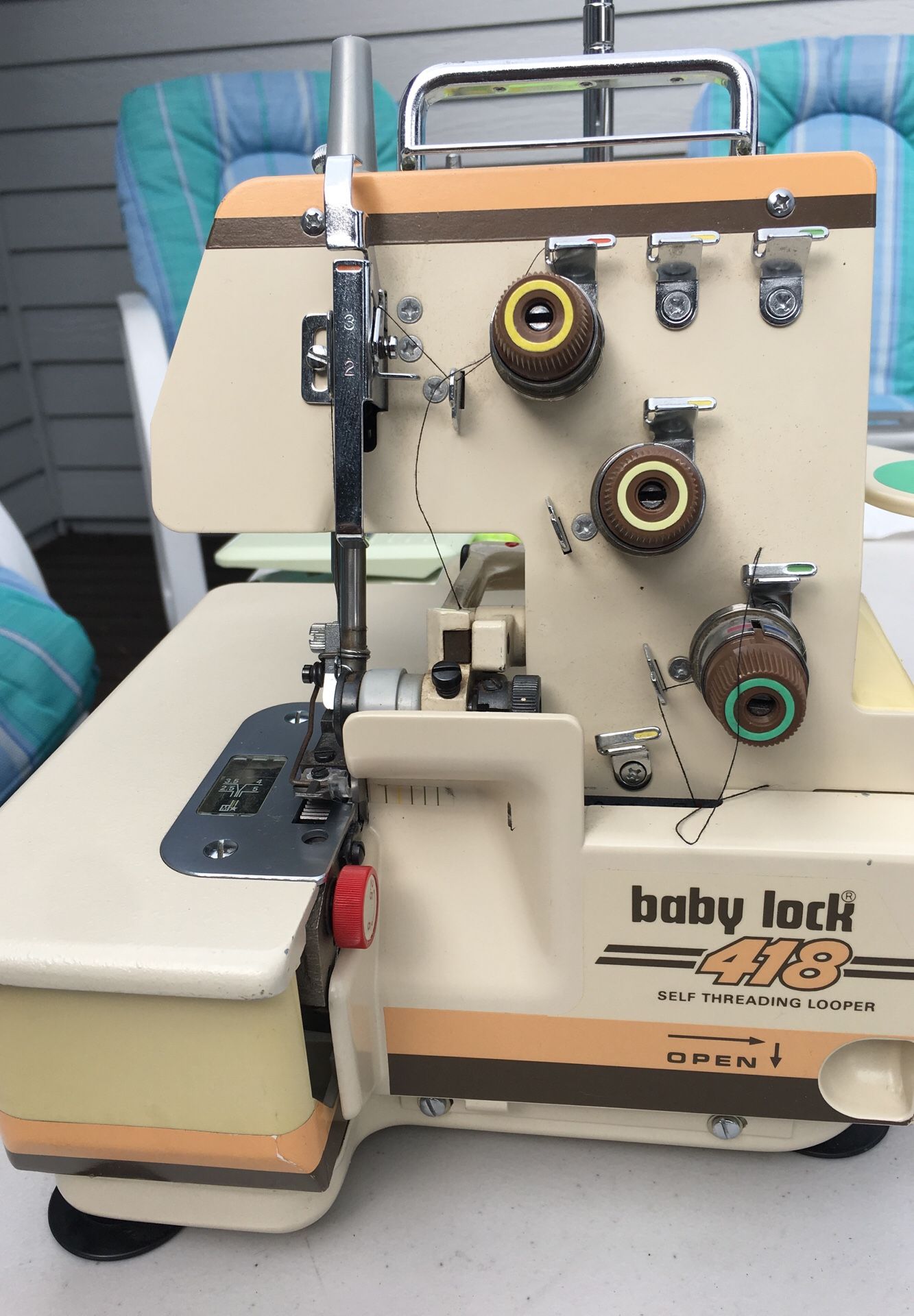 Baby Lock 418 Self Threading Looper $100