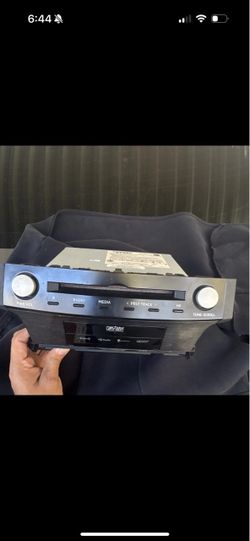 LEXUS 2014–2015 IS250, IS350, or IS200t  RADIO HEAD UNIT  (NO CABLES)