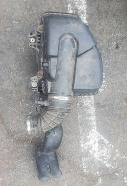 03-04 Honda CR-V, Acura RSX Air intake Box 2x Hoses filter
