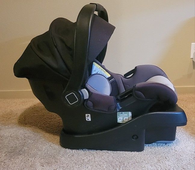 Safety First Infant Car Seat 