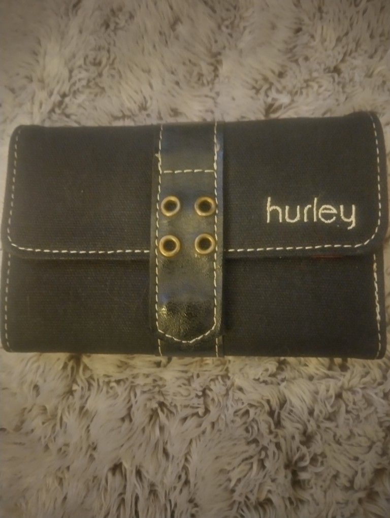 Wallet Hurley Brand