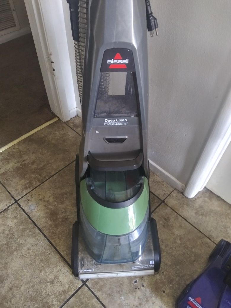 Bissel Carpet Cleaner