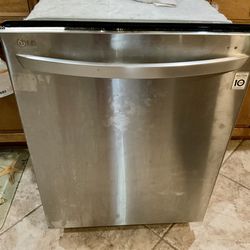 LG Inverter Direct Drive stainless Steel Dishwasher-TO REPAIR OR FOR PARTS $100 OBO!!