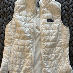 Patagonia Women's Nano Puff Insulated Vest