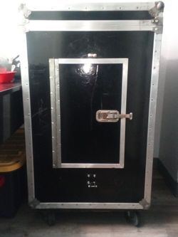 Anvil Case For Soundboard Equipment Or Dj Equipment Or Stereo Or Karaoke Equipment