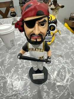Pittsburgh Pirates #38 Logo Man Bobblehead 90's & 2000's Era 8"
