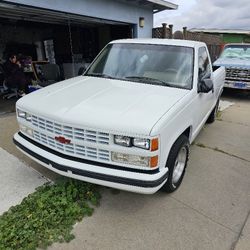 Chevy 1989 Short Bed 