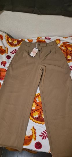 Kirund Pants Size Medium