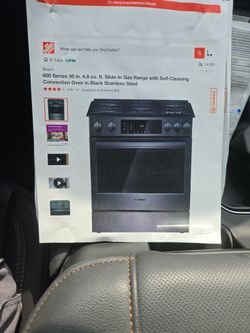 Brand New Bosch Gas Stove 800 Series Model #HGI8046UC