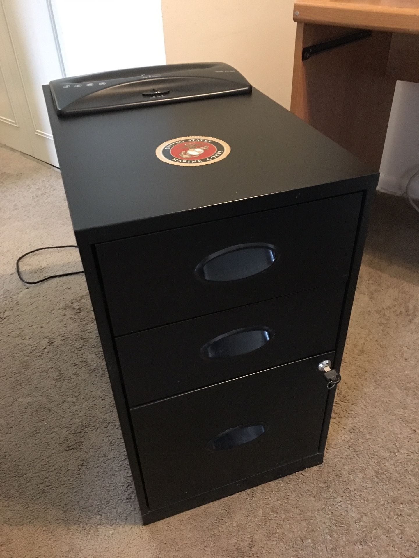 Filing Cabinet w/ built in Paper Shredder