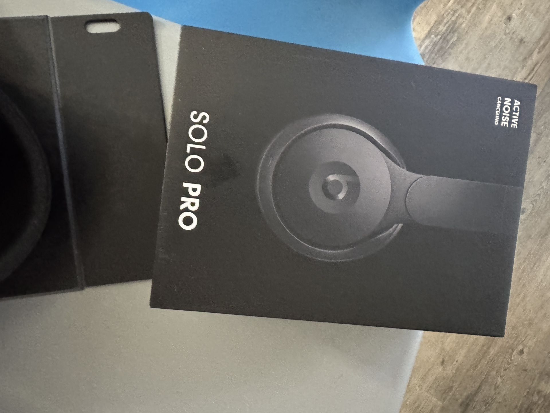 Beats Solo Pro 