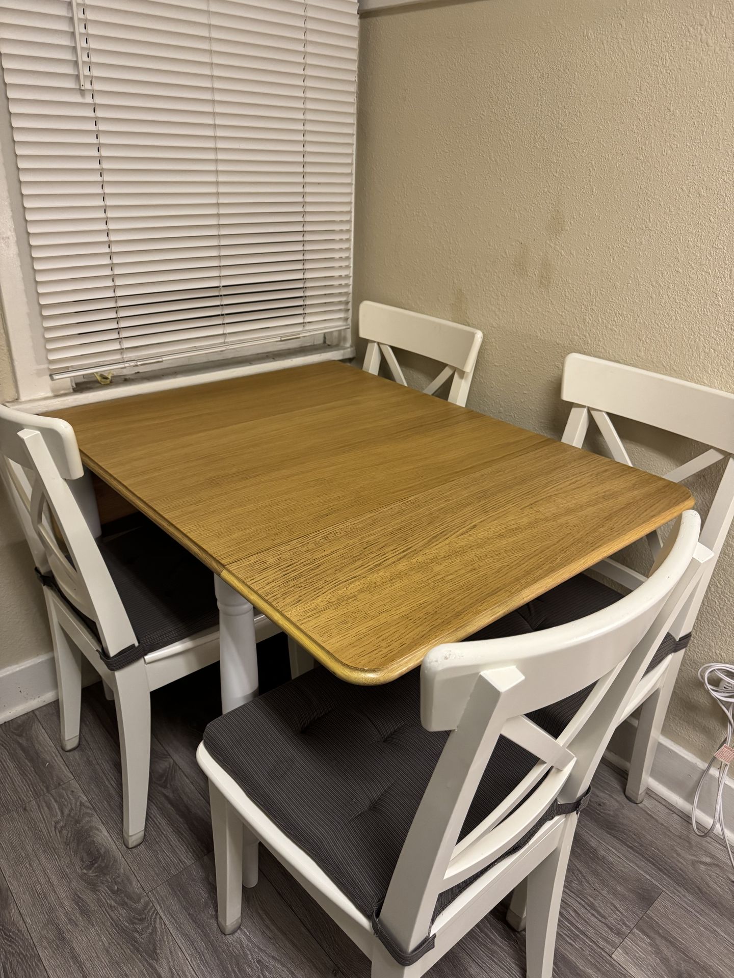 IKEA danderyd drop-leaf table w/ 4 chairs