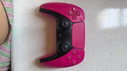 PINK PLAYSTATION 5 CONTROLLER