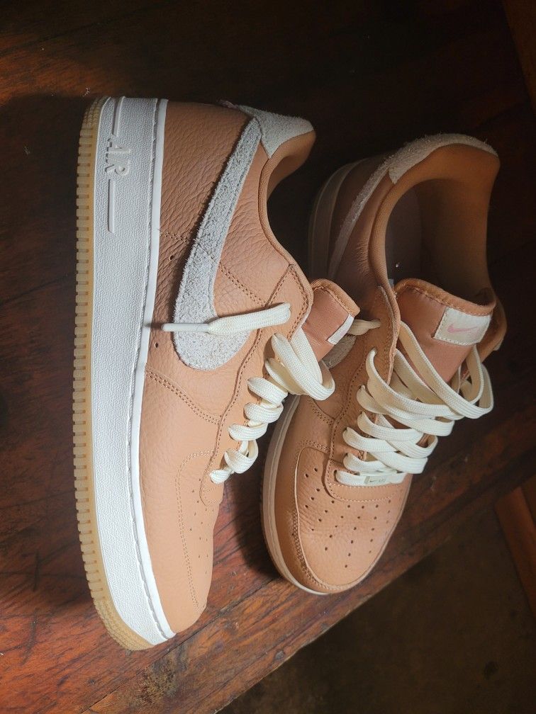 Nike Air Forces Size 13