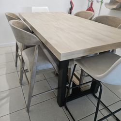 High Top Dinning Table