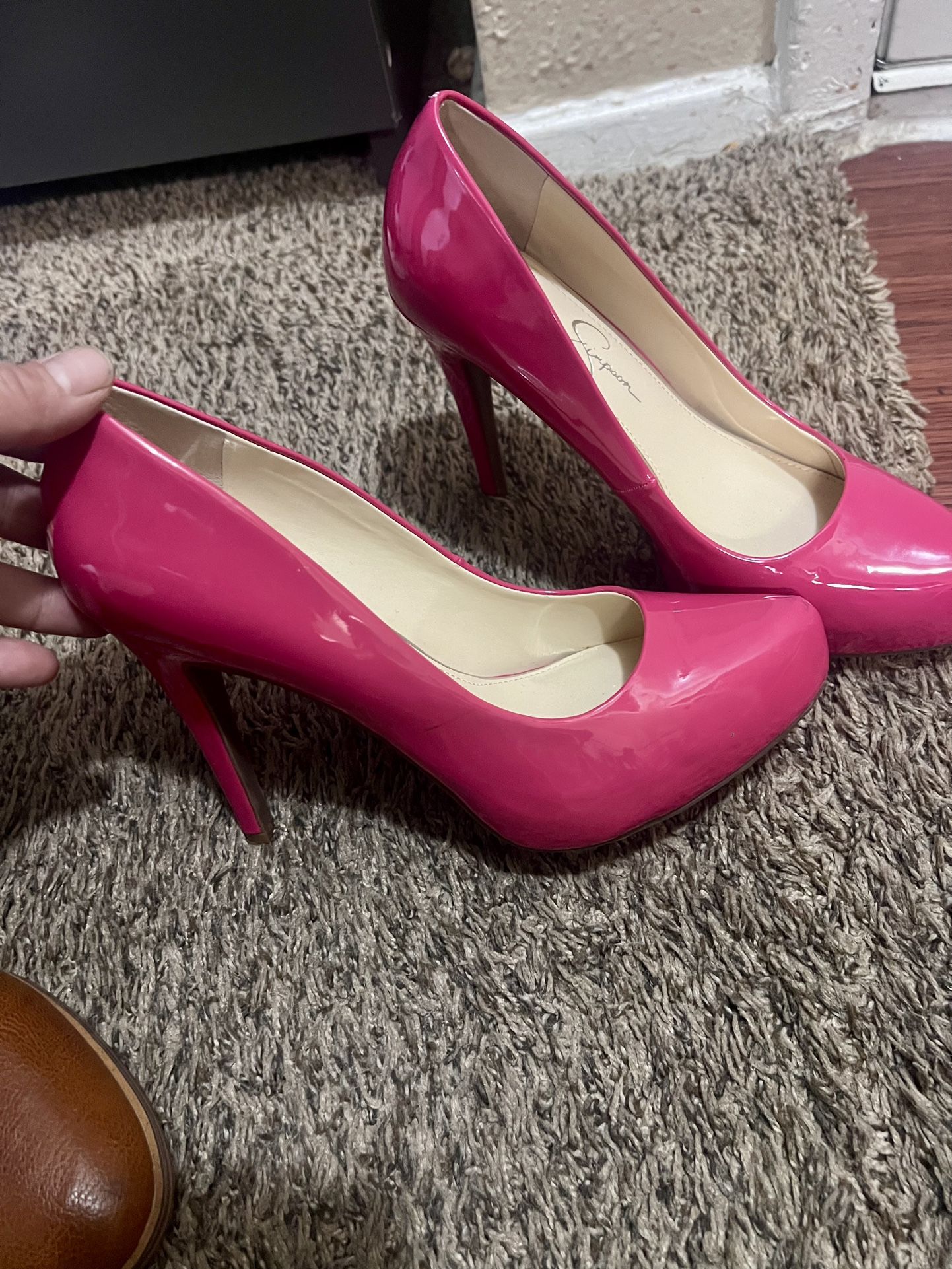 Womens Shoes Size 8 Like New