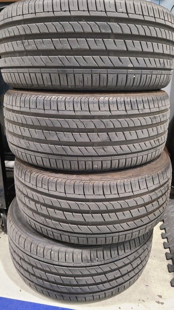 Slightly Used Tires 205/40 R16