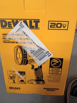 DeWalt 20V Jobsite LED Spotlight DCL043