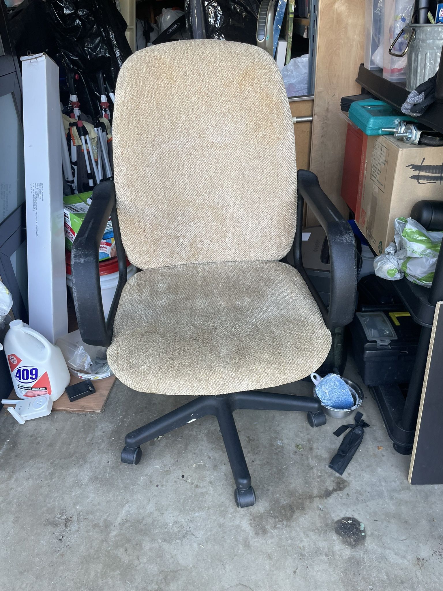 Office Chair Very Comfortable $5