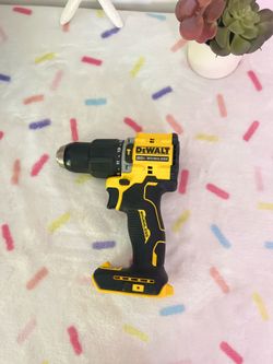 ATOMIC 20-Volt MAX Brushless Cordless 1/2 in. Hammer Drill (Tool-Only