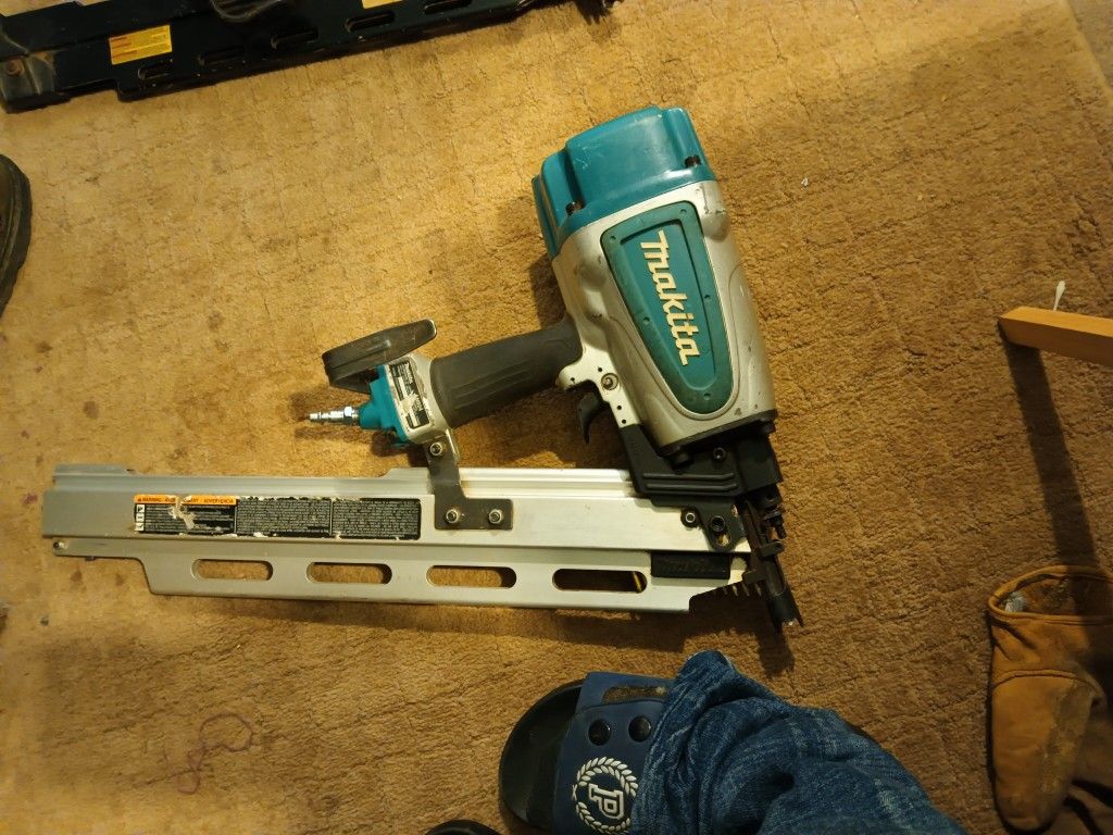 Nail Gun