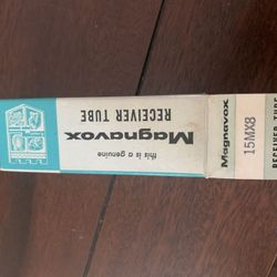 MAGNAVOX 15MX8 Audio Electronic Vintage Radio HAM Vacuum NOS Tubes