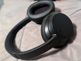 Audífonos Sony WH-CH720N