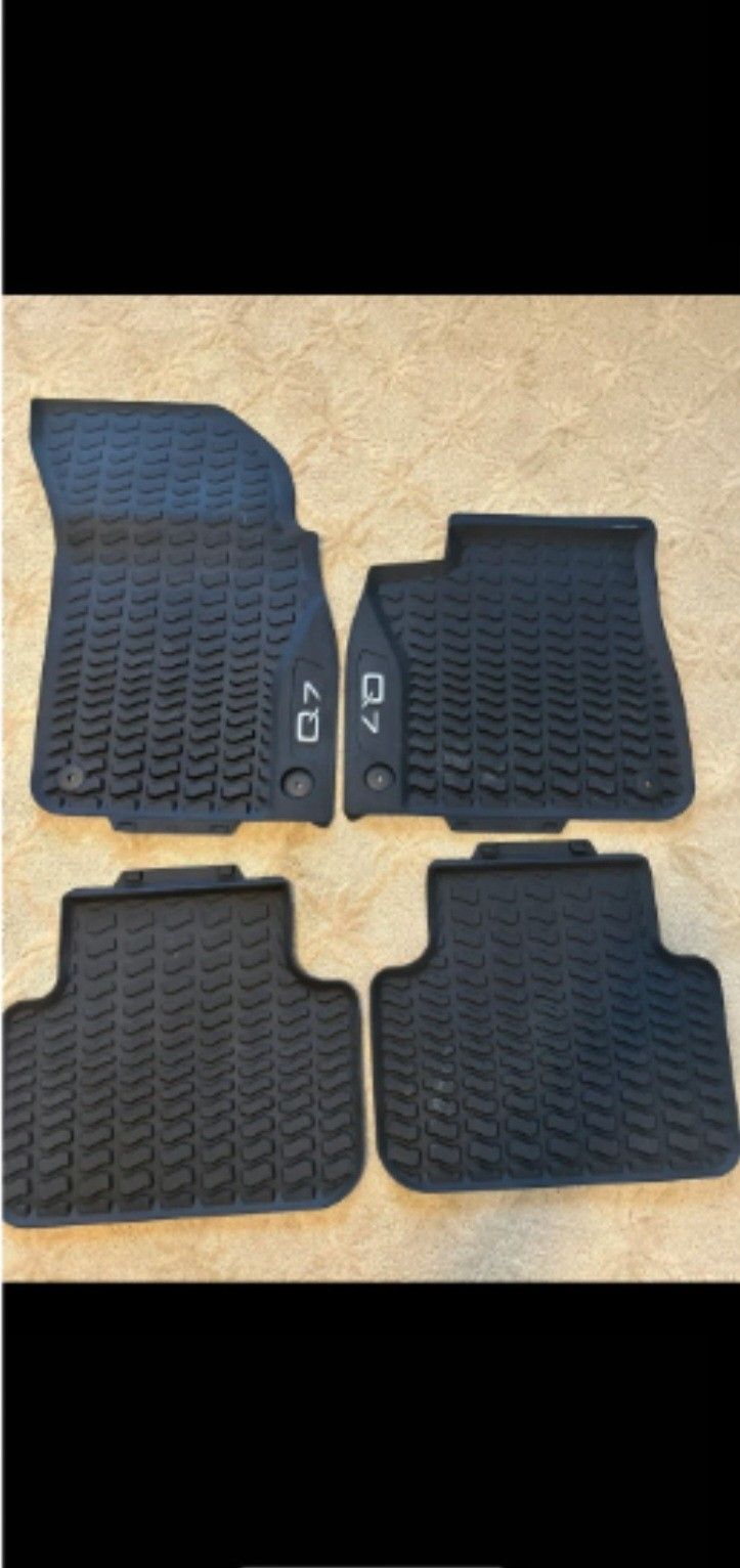 Audi Q7 2017- 4 Mats And Trunk
