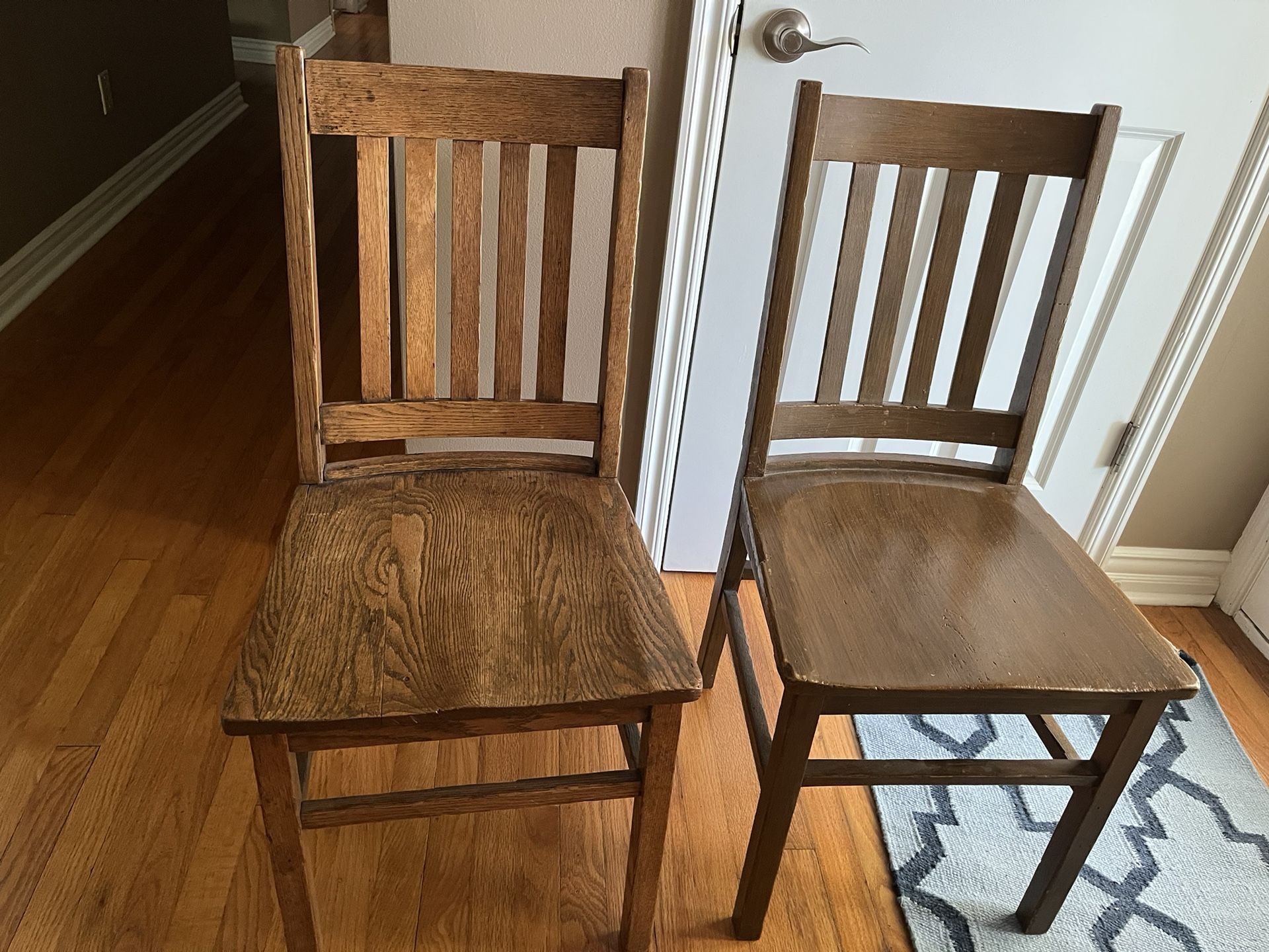 Set Of 4 Antique Dining Chairs, Church Pews