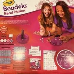 New Crayola Beadola Bead Maker