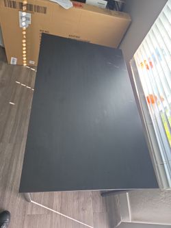 $45 oboikea table w chairs used