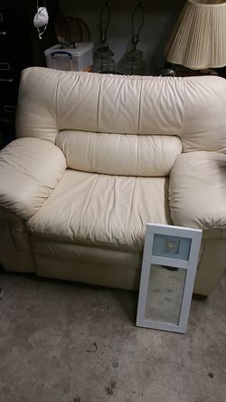 Extra large recliner
