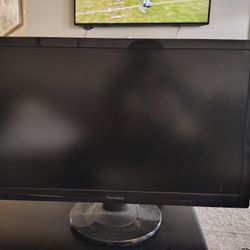 24 In Computer Monitor - ViewSonic
VA2446MH-LED
