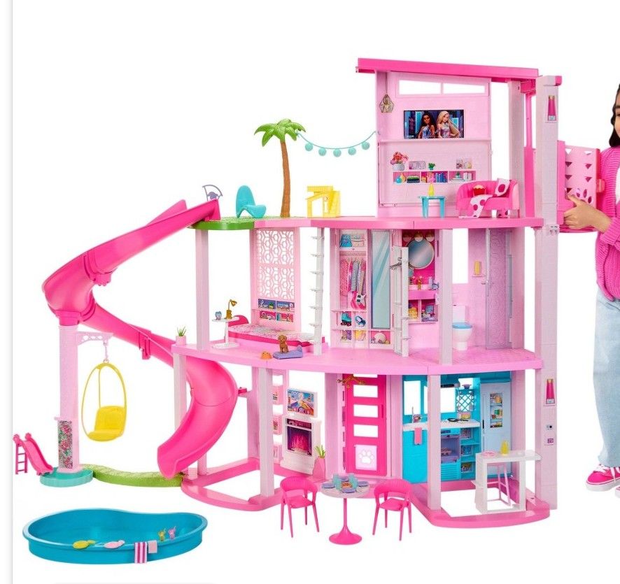 Barbie Dream House 