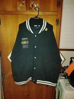 3xl exclusive Gen.G Esports Varsity Bomber Jacket