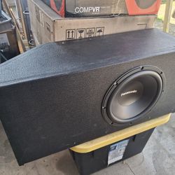 Panasonic Subwoofer 10" In Box Ported. Function Good. Was In A Semi Truck 70.00 Pick Up Merced 