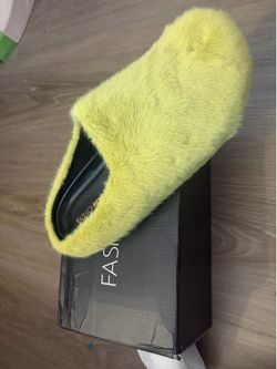 Fashion nova slides/ shoes Size 11