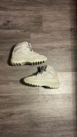 Grey Salt Yeezy Boots