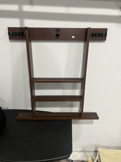 Wall Pool Cue Rack