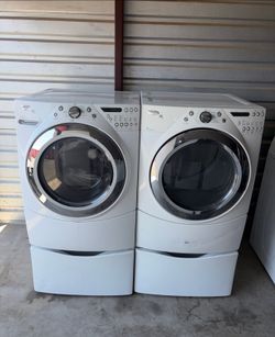 Whirlpool Washer And Electric Dryer Matching Set